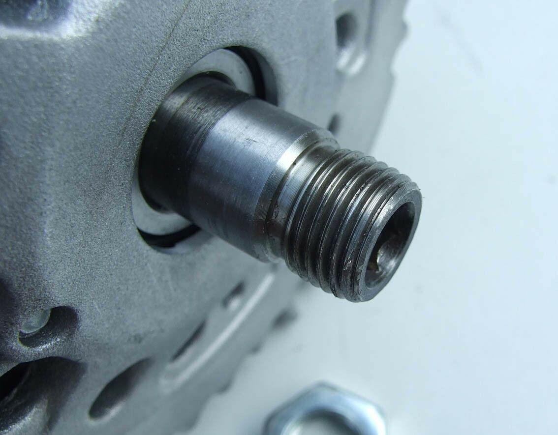 Alternator hitachi 12v 100a opel astra h 1.7cdti