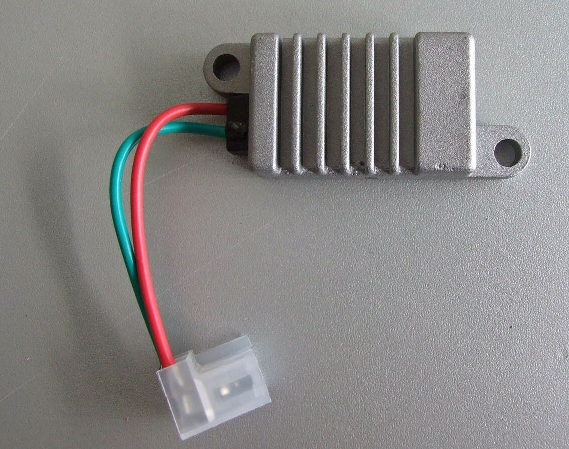 Regler marelli fiat tempra 12v-2 izlaza