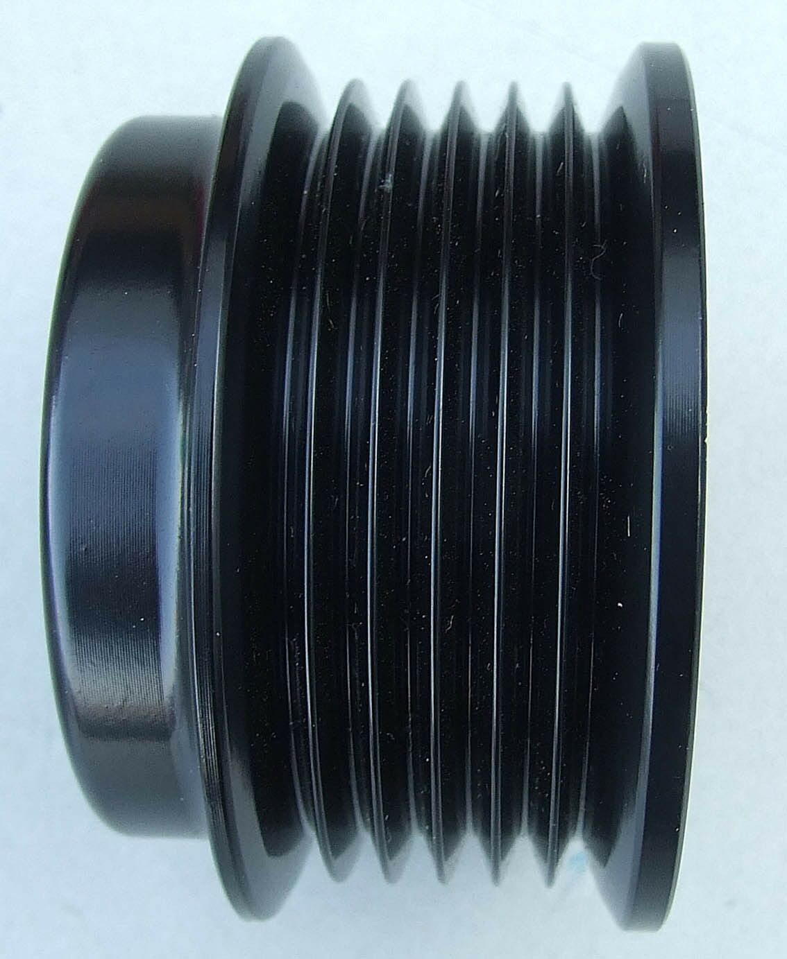 Remenica alt bosch 6pk mercedes 124 dizel