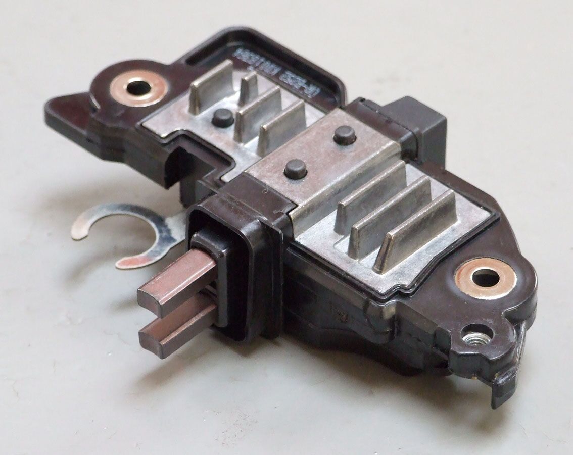 Regler bosch 12v opel astra g h vectra c zafira