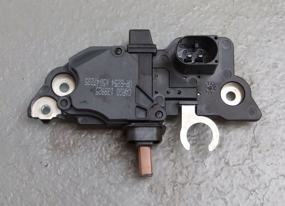 Regler bosch 12v vw golf iv v audi a3 seat skoda