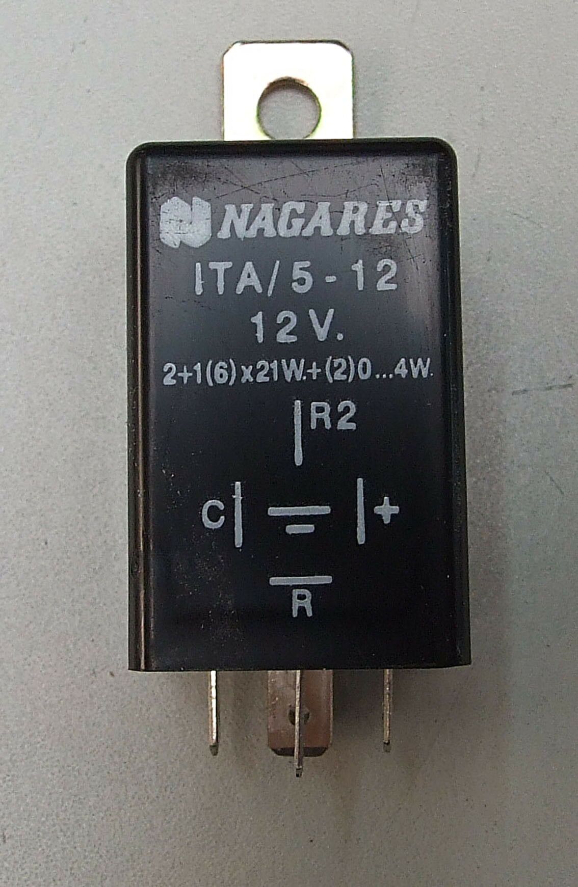 Automat zmigavca 12v ; 5 izlaza, renault