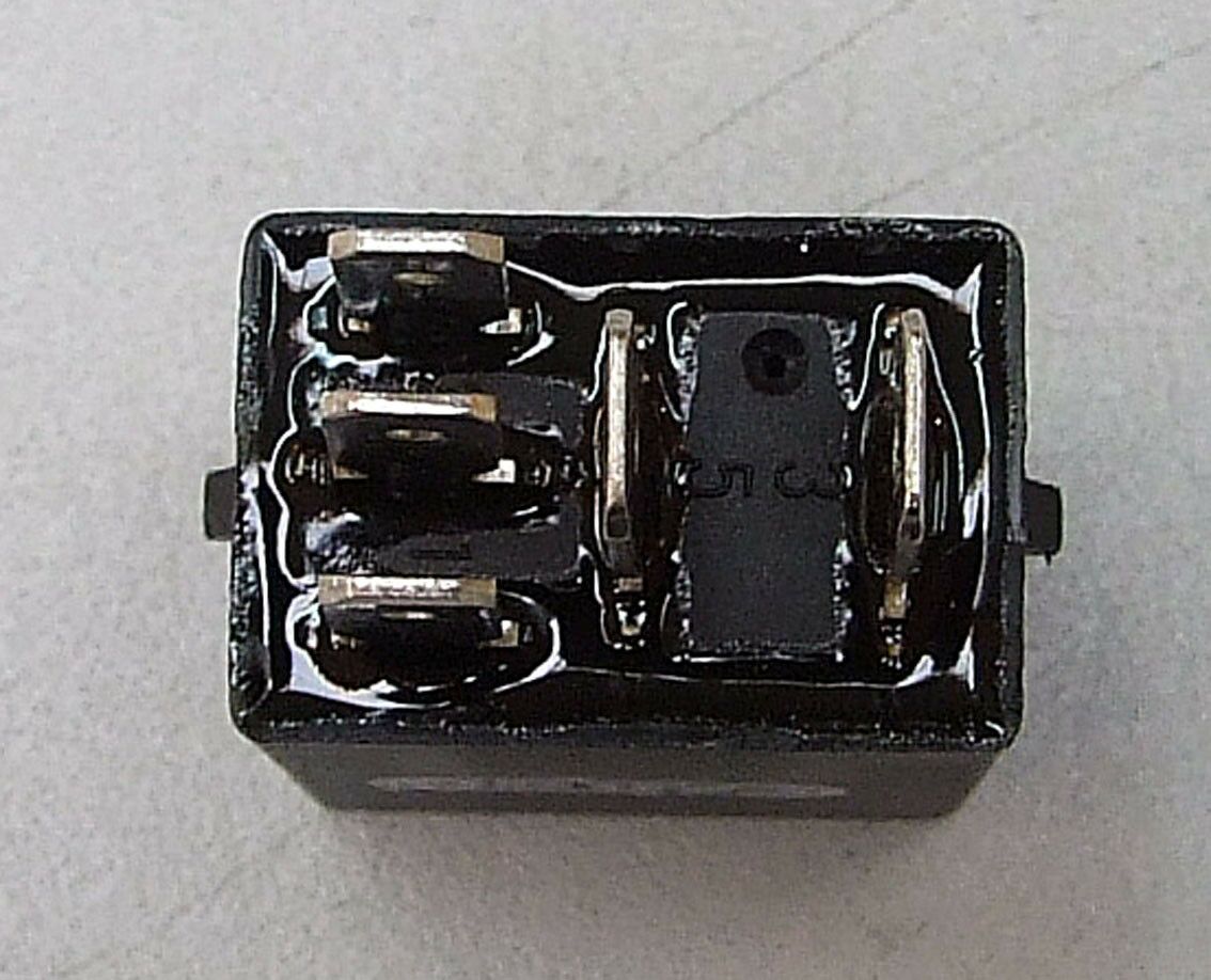Rele 12v 10 / 20 amp, 5 izlaza