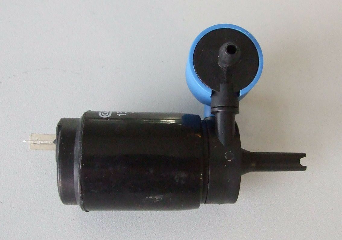 Pumpica za vodu-wv(golf 2.3),opel fiat