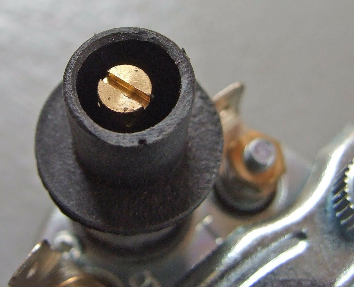 Davac temperature  motora sa satom