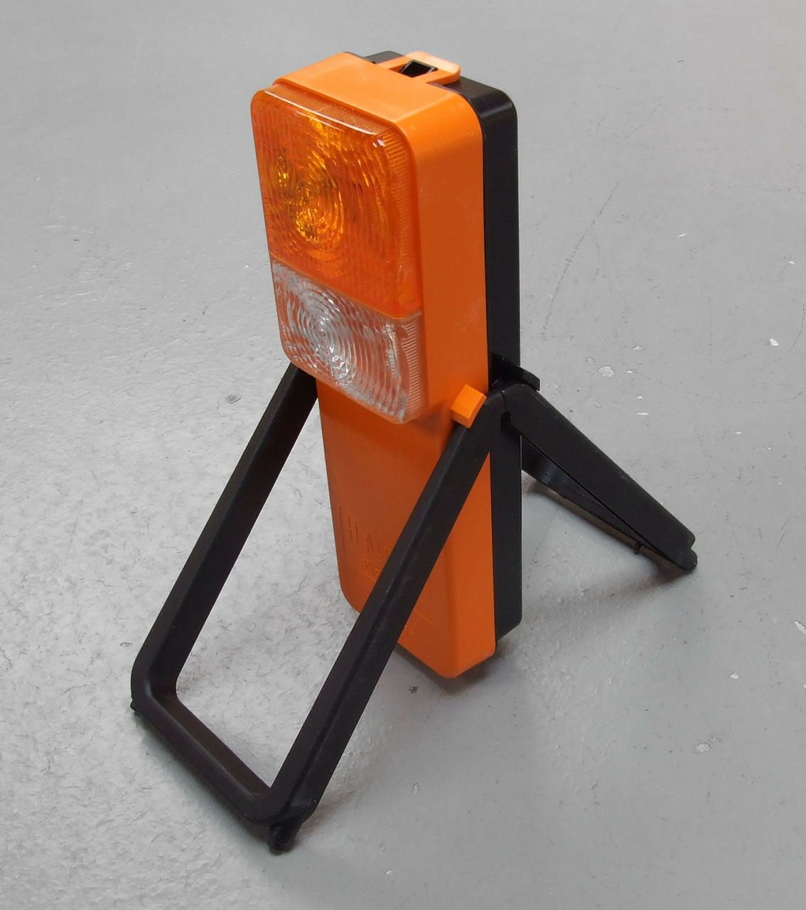 Adr lampa 3003  cargo