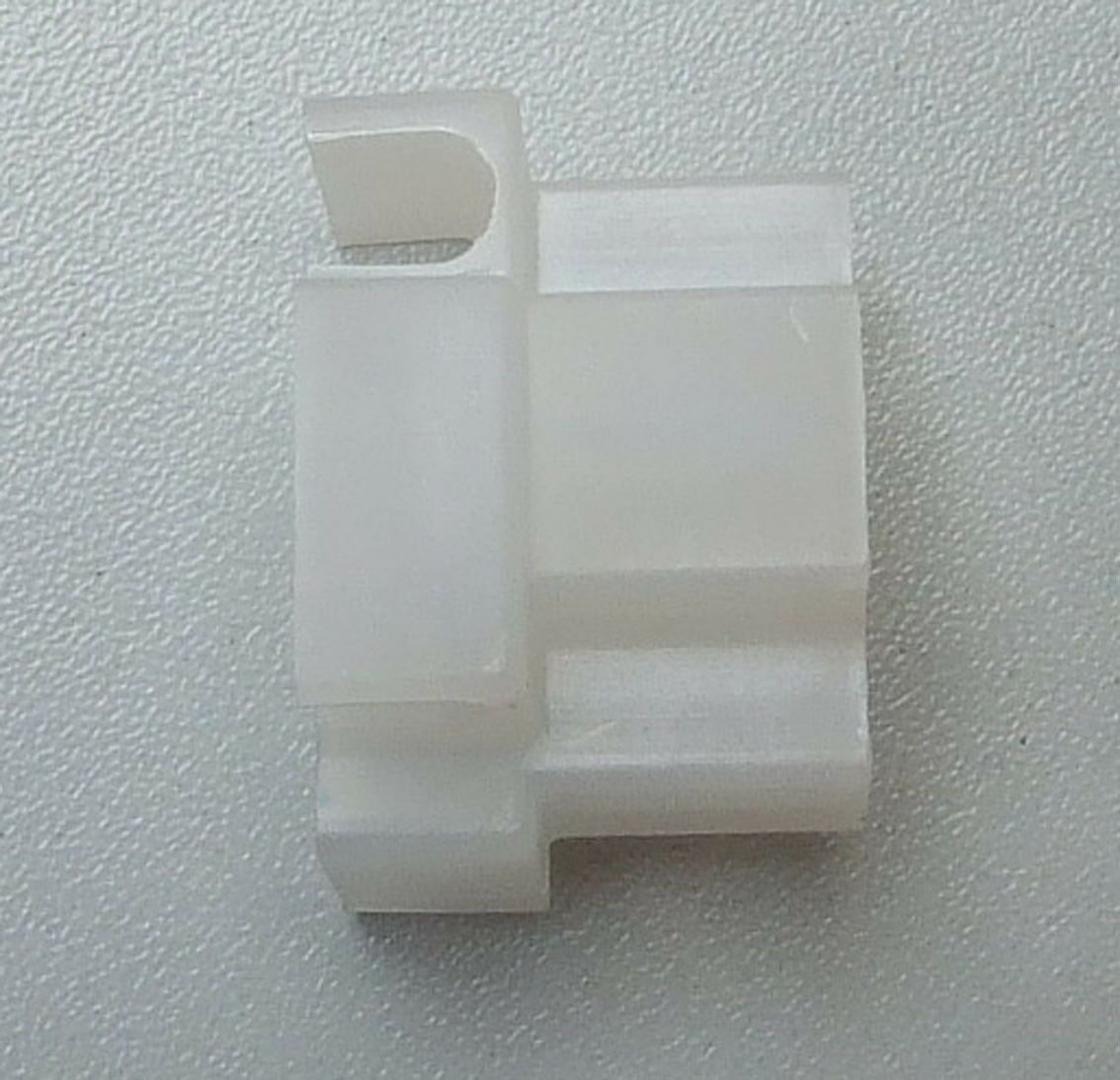Drzac sijalice p43t,p45t plasticni na faru