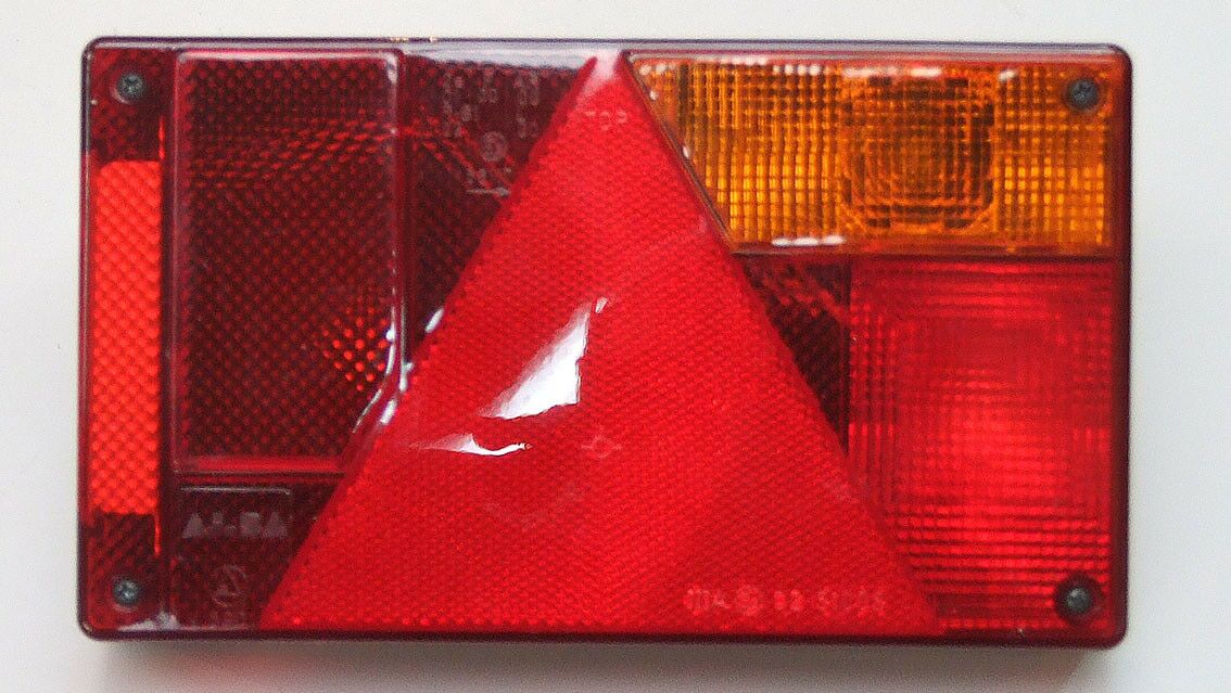 Stop lampa -d- 235x135x52 sa s.r.t. univerzalna