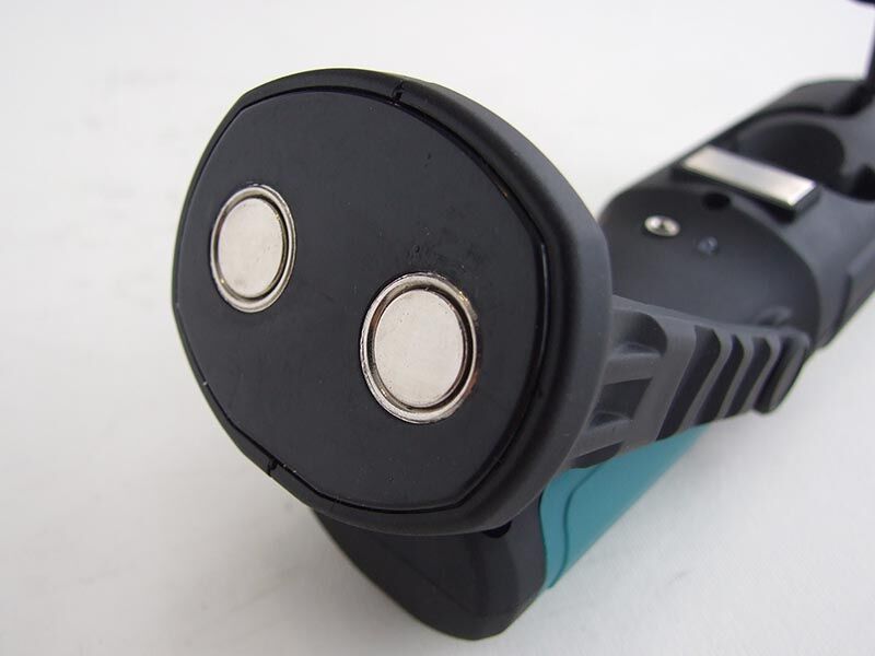 Lampa led, rucna punjiva sa magnetom 230v/12v
