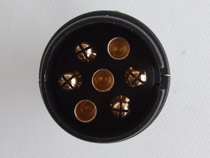 Utikac za prikolicu 7pol muski 12v pvc