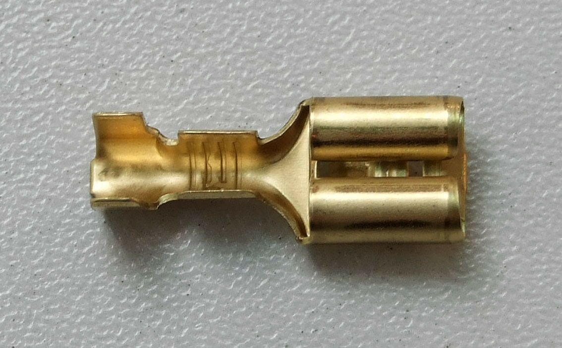 Papucica zenska 6.3x2.5mm2 sa jezickom standard