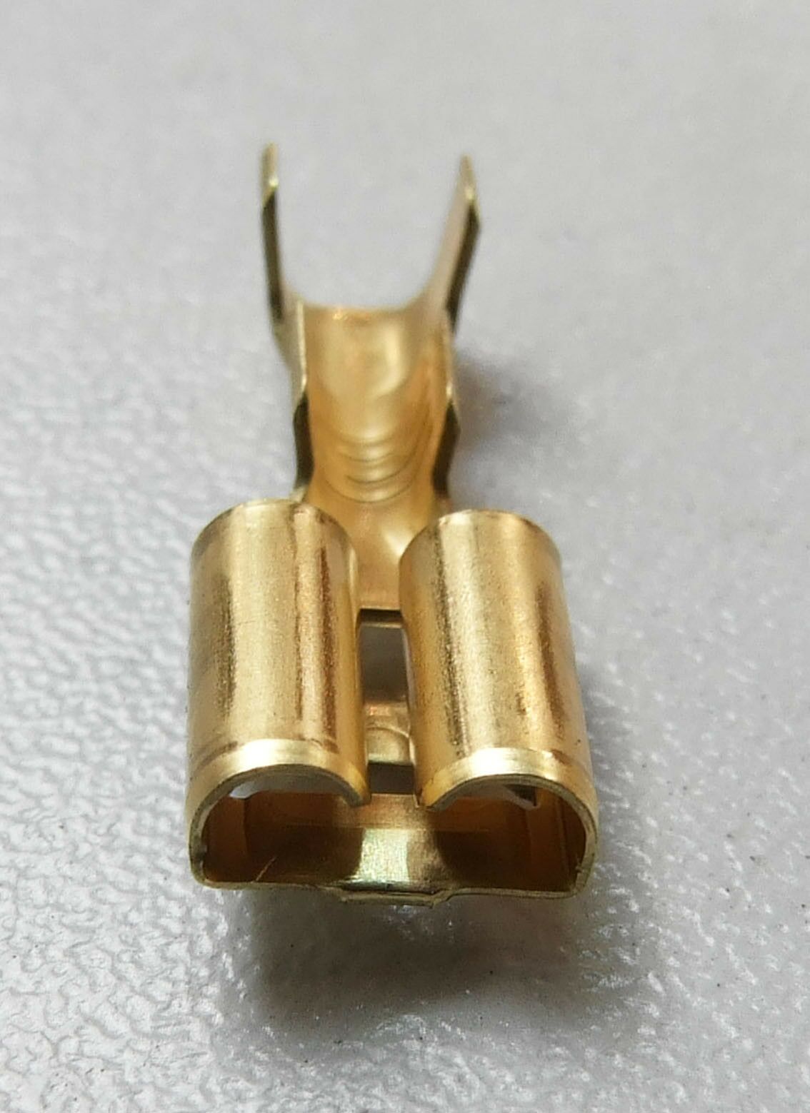 Papucica zenska 6.3x2.5mm2 sa jezickom standard