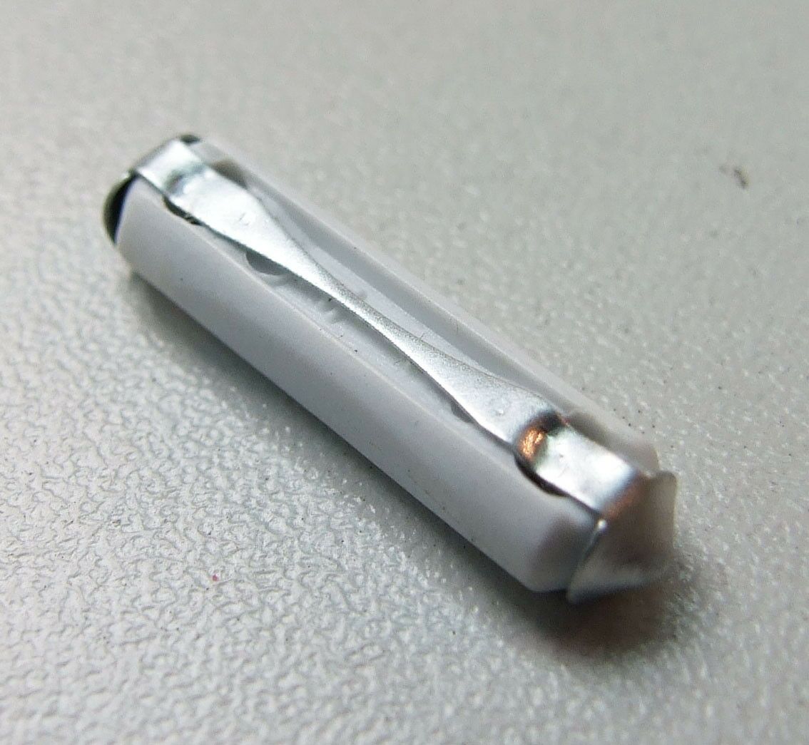 Osigurac keramicki 8a