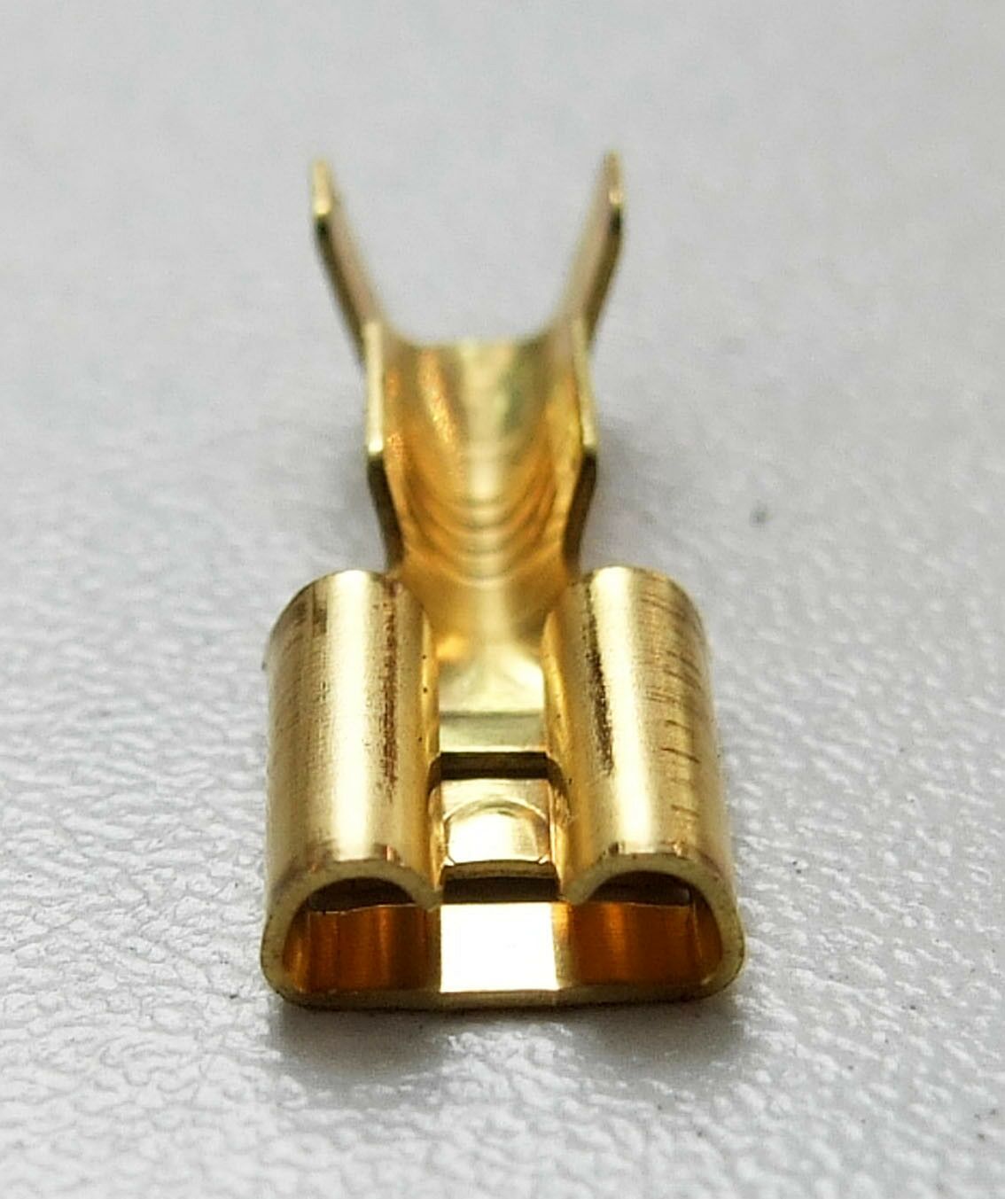 Papucica zenska 6.3x2.5mm2 standardna