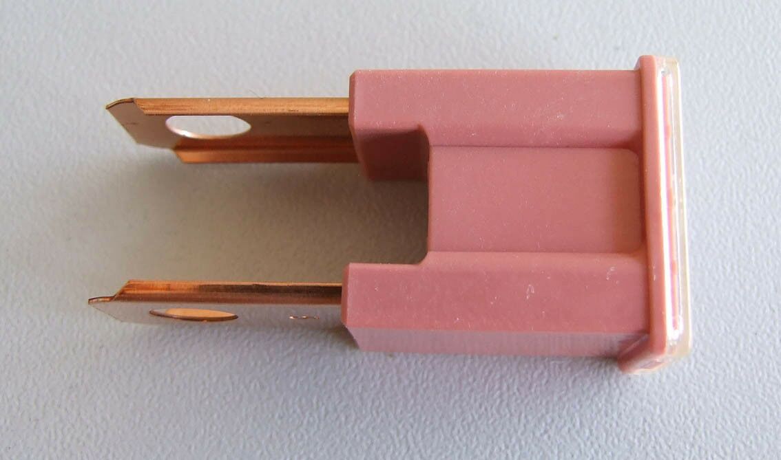 Osigurac japanski 30a , pink