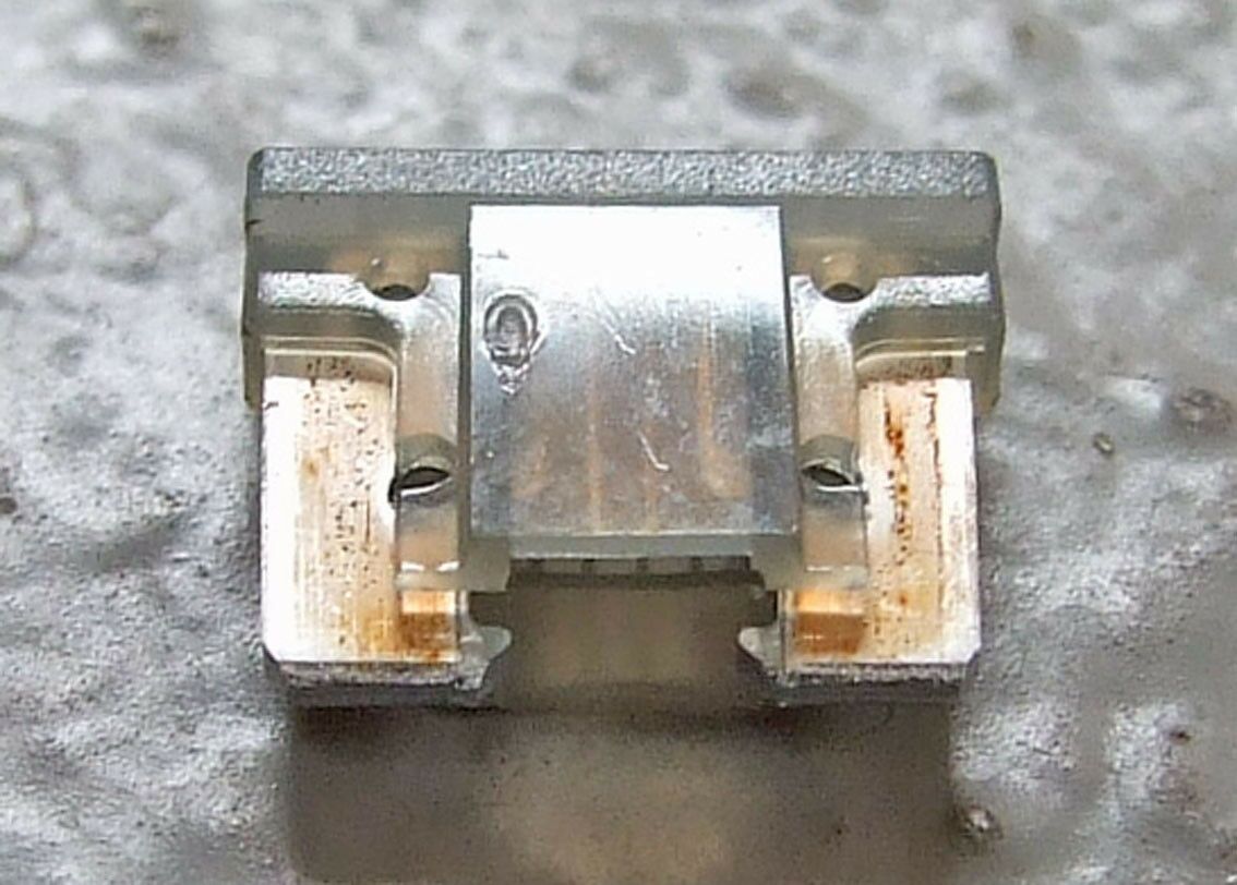 Osigurac mini kratki pipci 2 amp