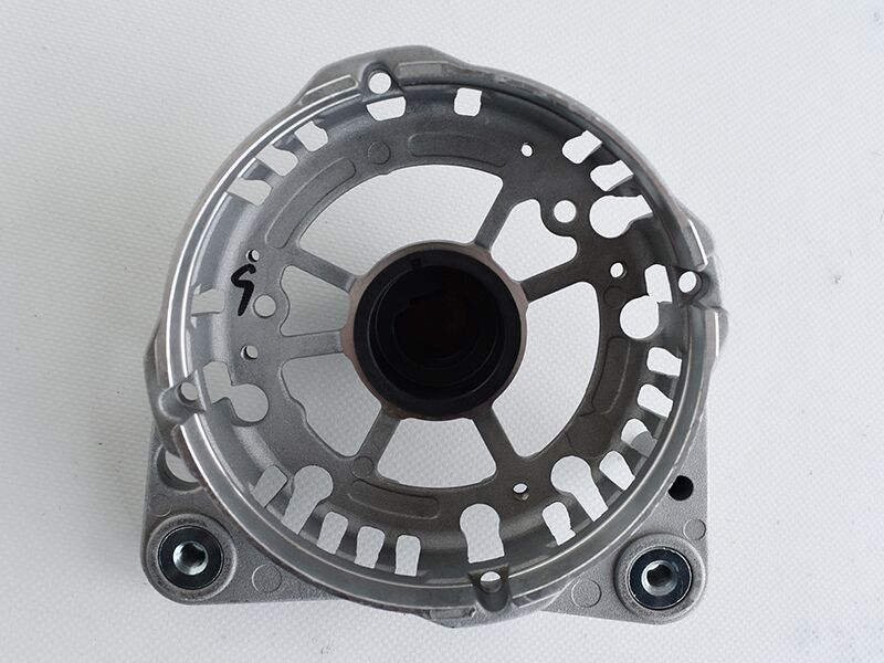 Dekla alternatora prednja bosch vw golf iv