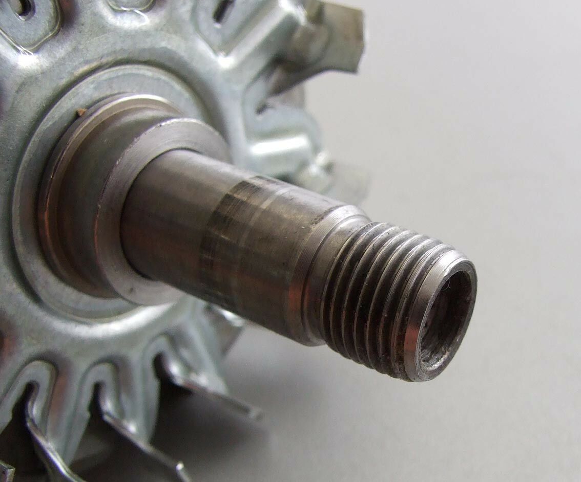 Rotor alt bosch 12v 90a toyota avensis 2.0 dizel