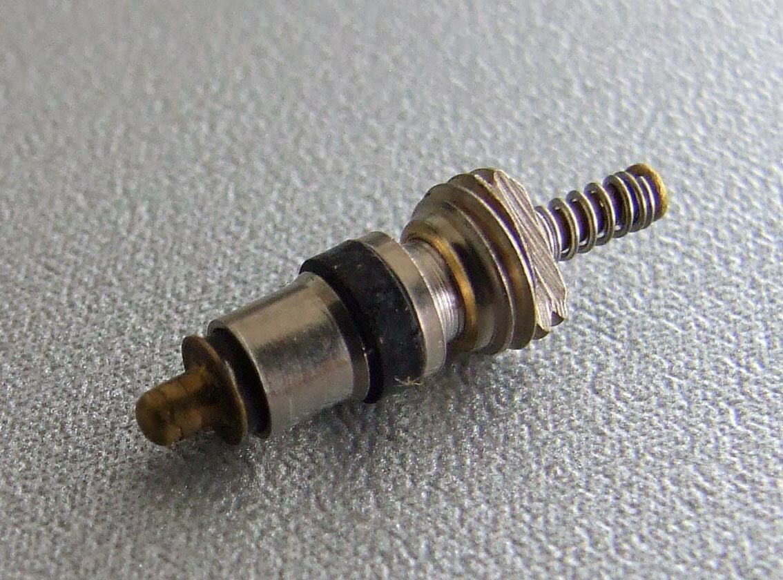 Ulozak ventila ac,l=17.2 mm