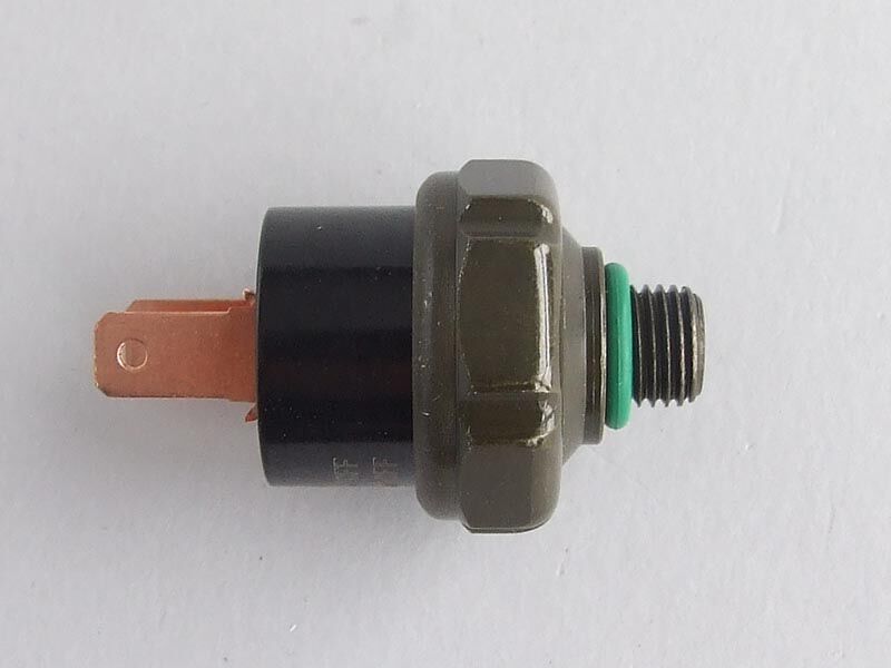 Presostat klime mercedes 190d  muski