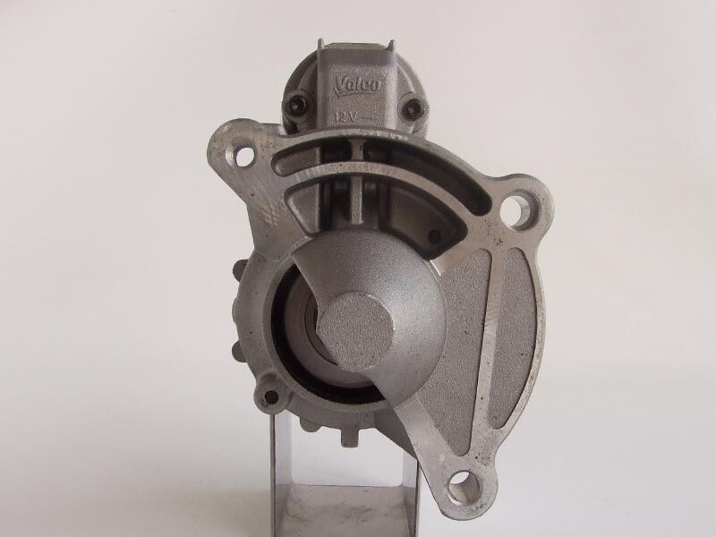 Anlaser valeo 12v 0.8kw 9z citroen c3 ,peugeot 206,307
