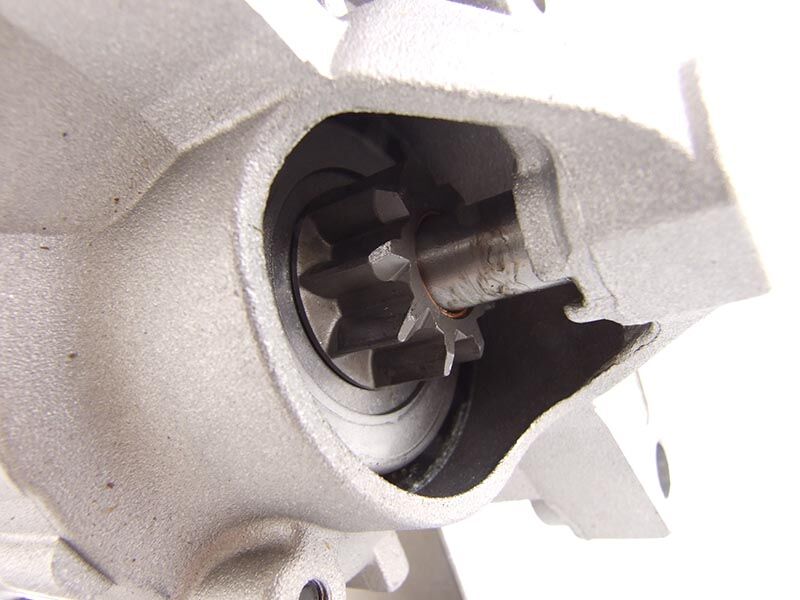 Anlaser valeo 12v 0.8kw 9z citroen c3 ,peugeot 206,307