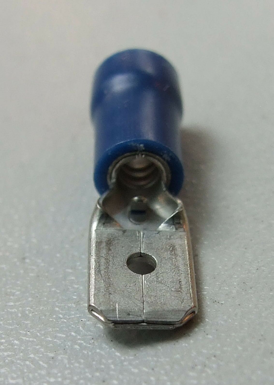 Papucica muska 6.3x2.5mm2 sa izol.plava