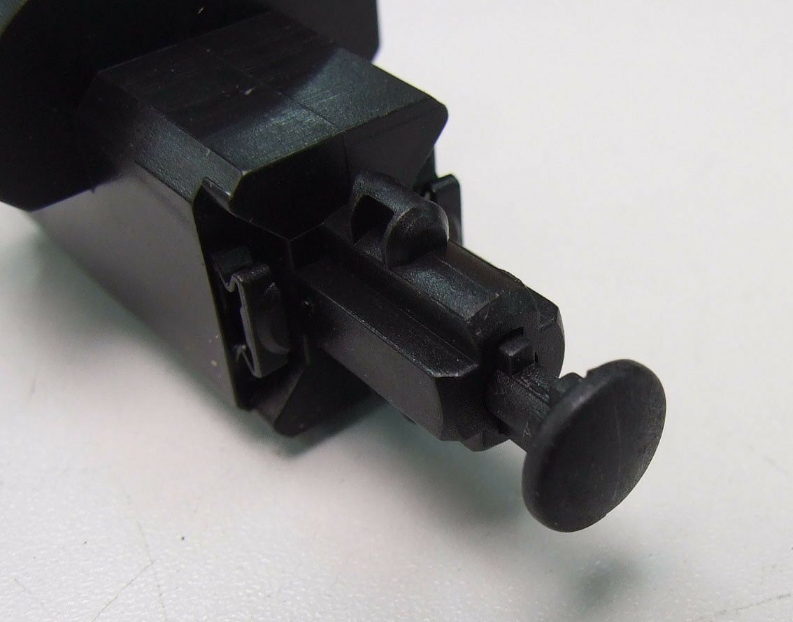 Prekidac stop prekidac opel astra 2,0 16v