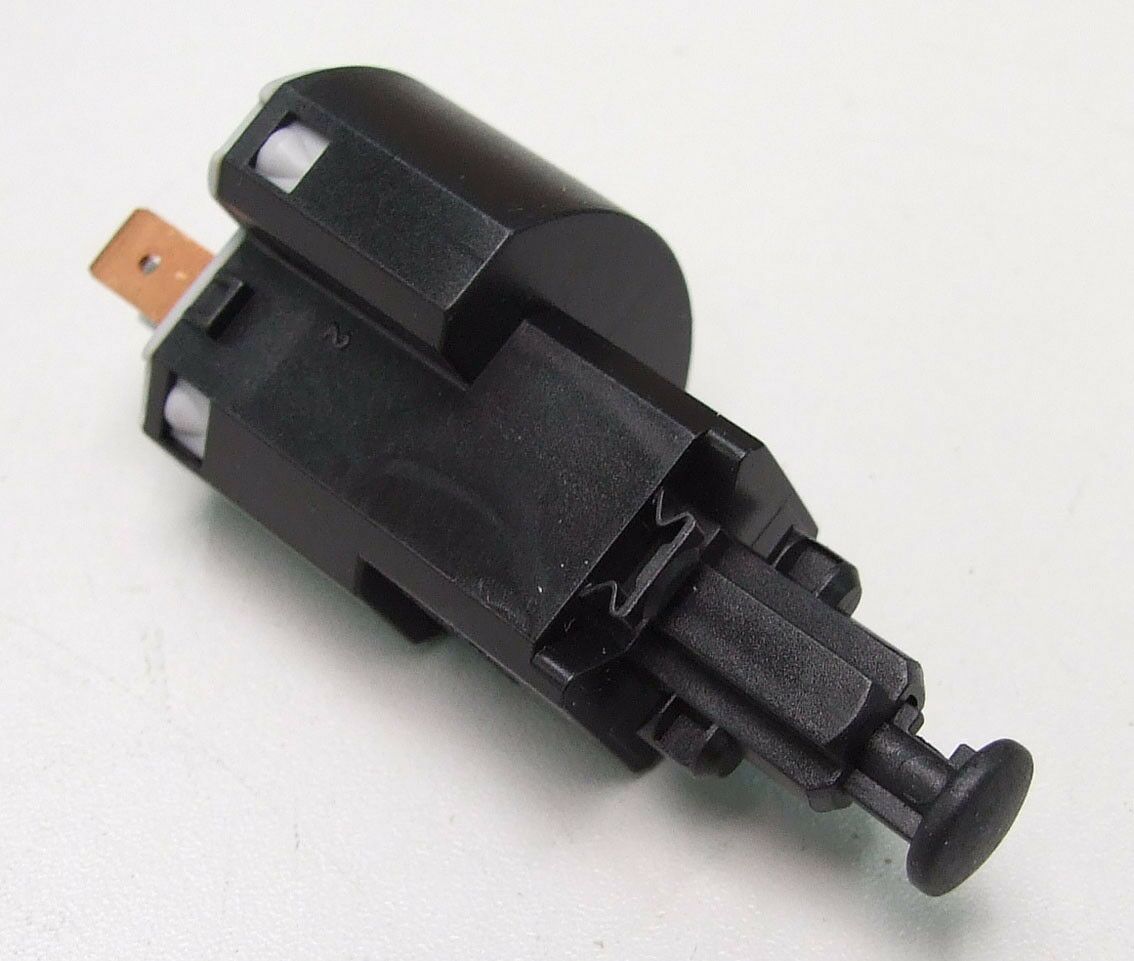 Prekidac stop prekidac opel astra 2,0 16v