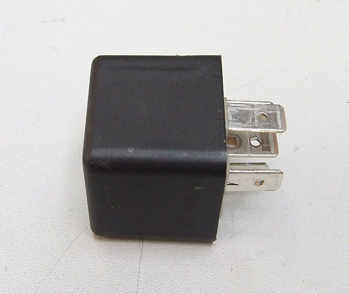 Rele 24v 10 / 22 amp 5 izlaza
