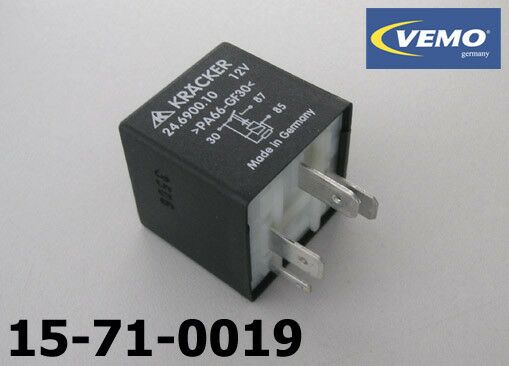 RELE PUMPE GORIVA VW GOLF III