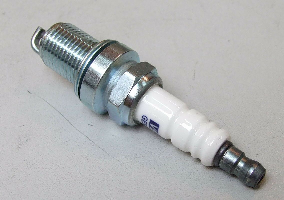 Svjecica f8dc 0.7mm mercedes