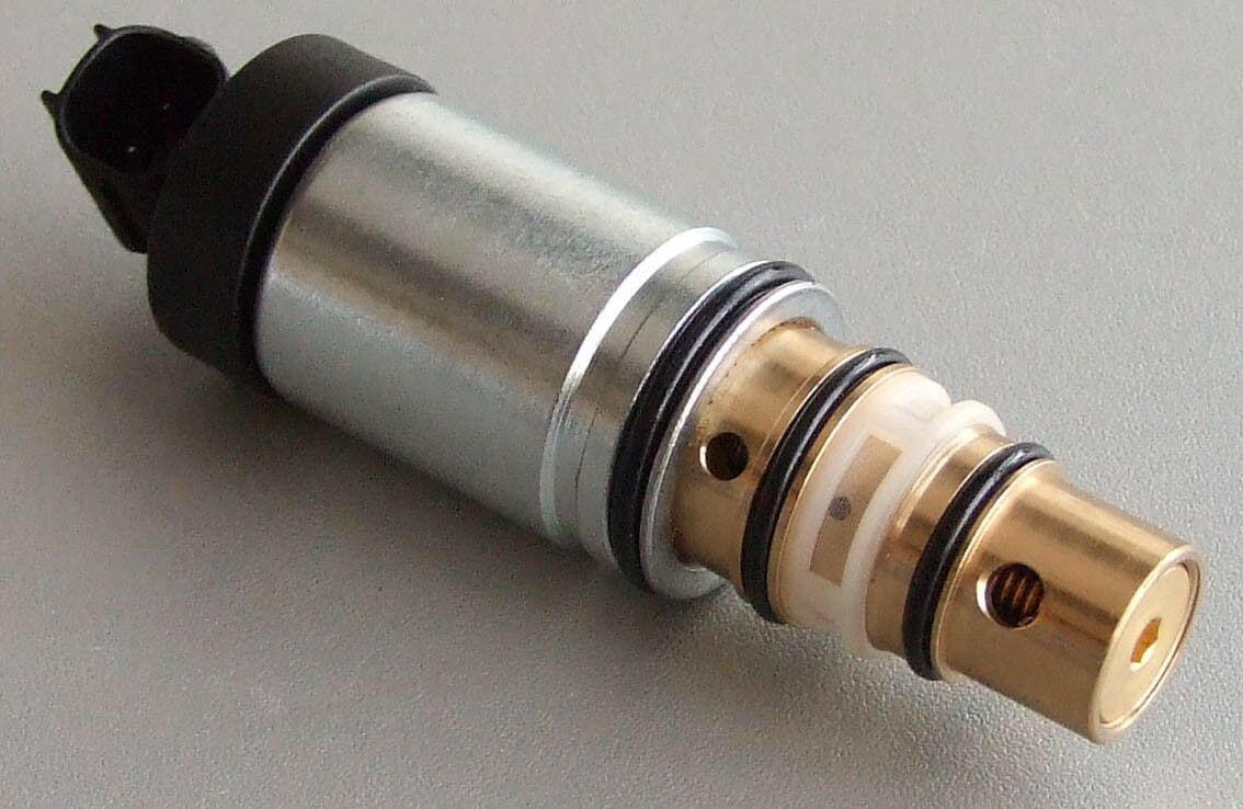 Kontrolni ventil komp sanden pxe opel insignia