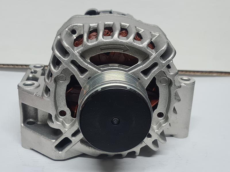 Alternator 14v 70a denso opel corsa meriva 1.3cdti 2010-