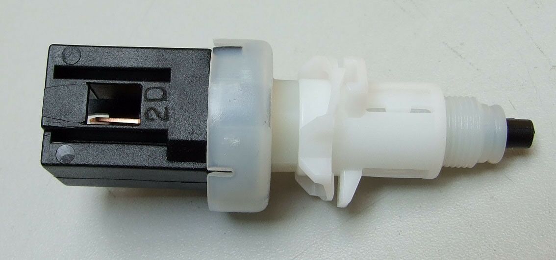 Prekidac stop svjetla citroen  jumper fiat ducato