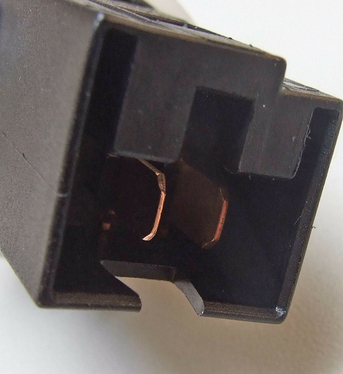 Prekidac stop svjetla citroen  jumper fiat ducato