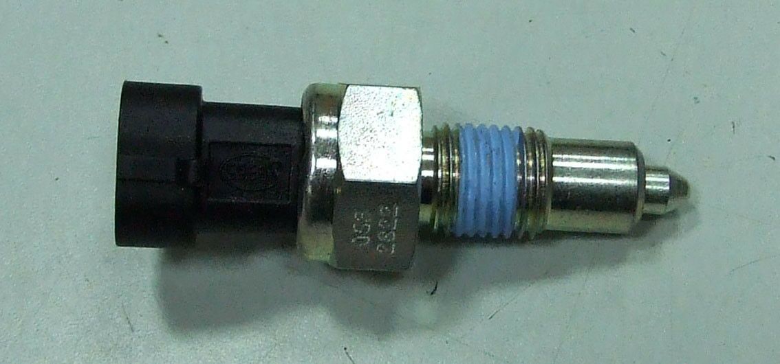 Prekidac rikverc svjetla fiat punto uno palio tipoo