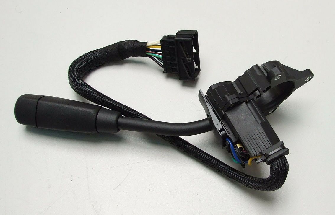Rucica pod volanom 10pin,mercedes s klasa 91-99