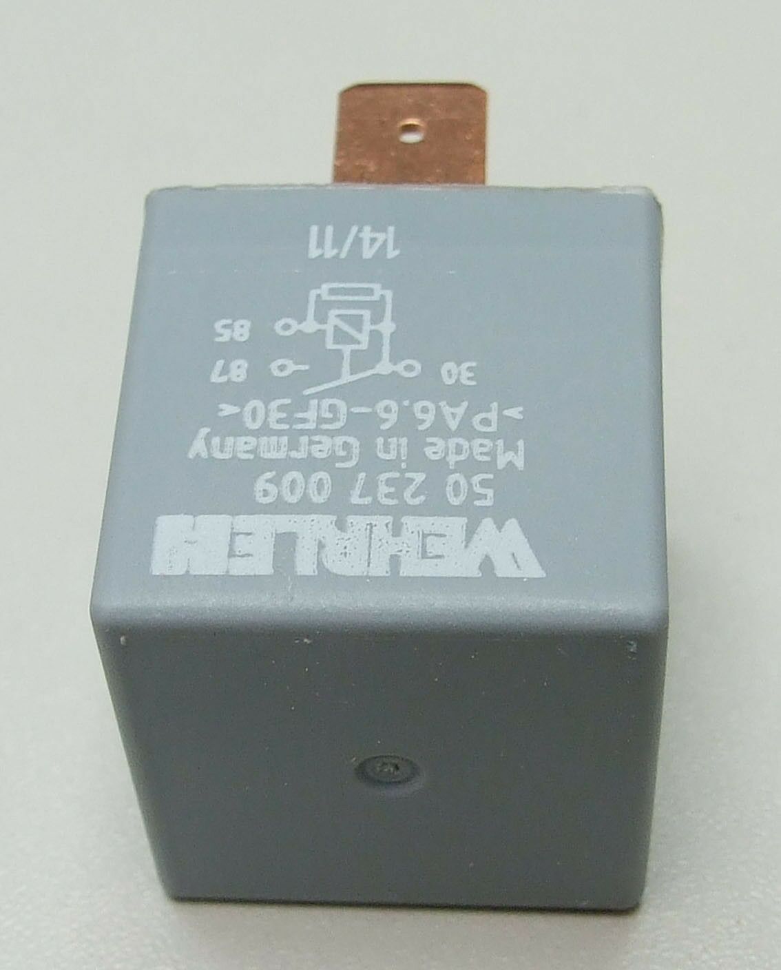 Rele grijaca 12v vw golf iii 1,9td skoda felicia 1