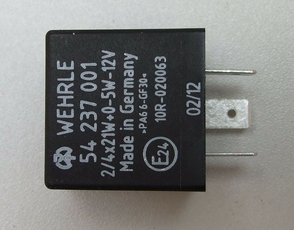 Automat zmigavca 12v 3 izlaza opel vw peugeot citroen 1