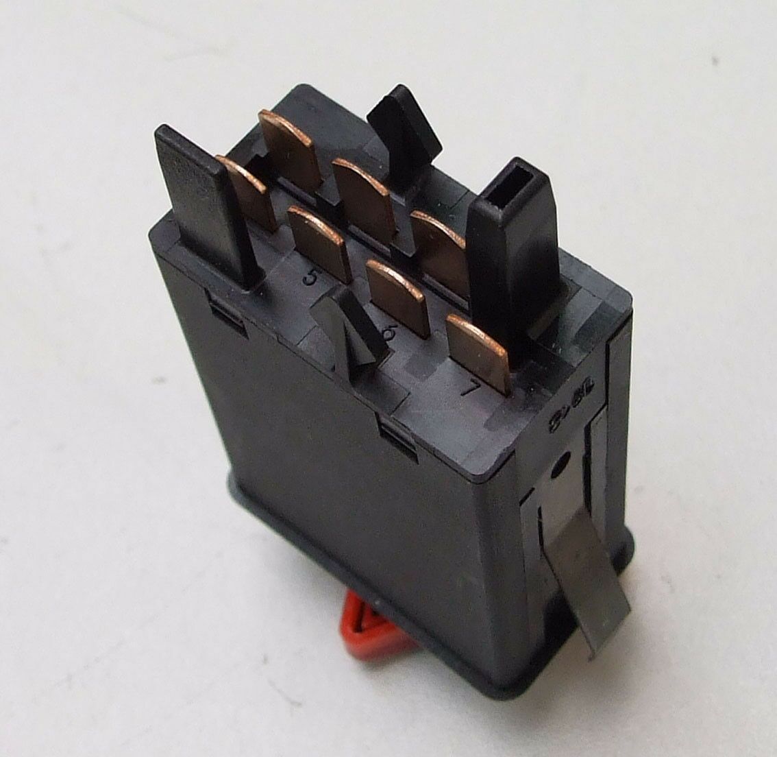 Prekidac 4 zmigavca 7pin,audi a3 98