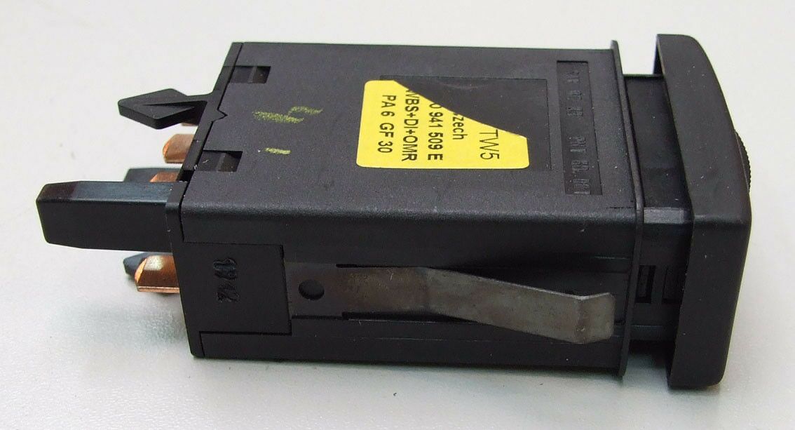 Prekidac 4 zmigavca 7pin,audi a4 94-00