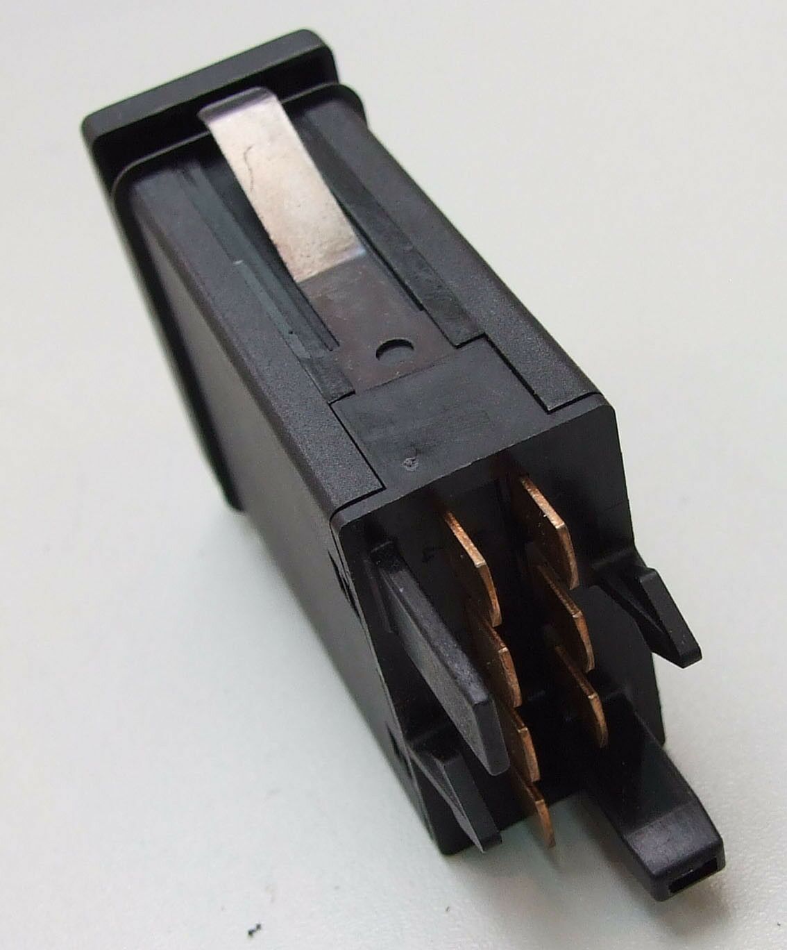 Prekidac 4 zmigavca 7pin,audi a4 94-00