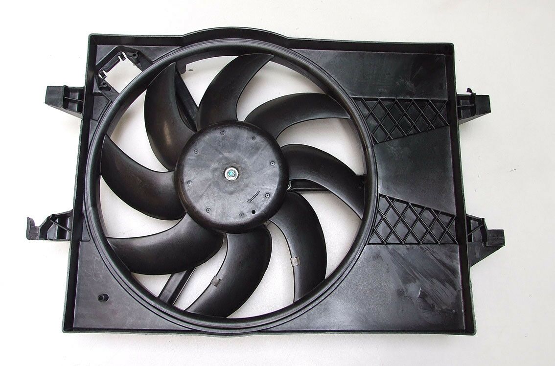 Ventilator hladnjaka motora mazda 2  1,4 tdci