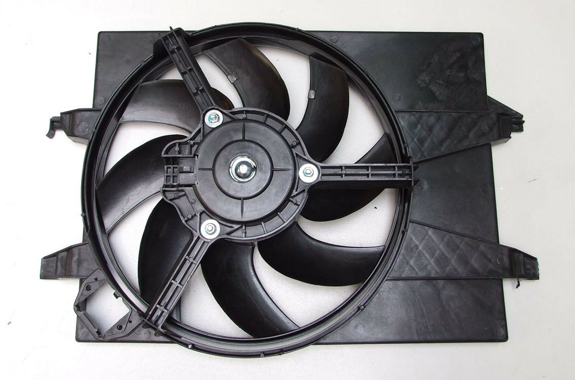 Ventilator hladnjaka motora mazda 2  1,4 tdci