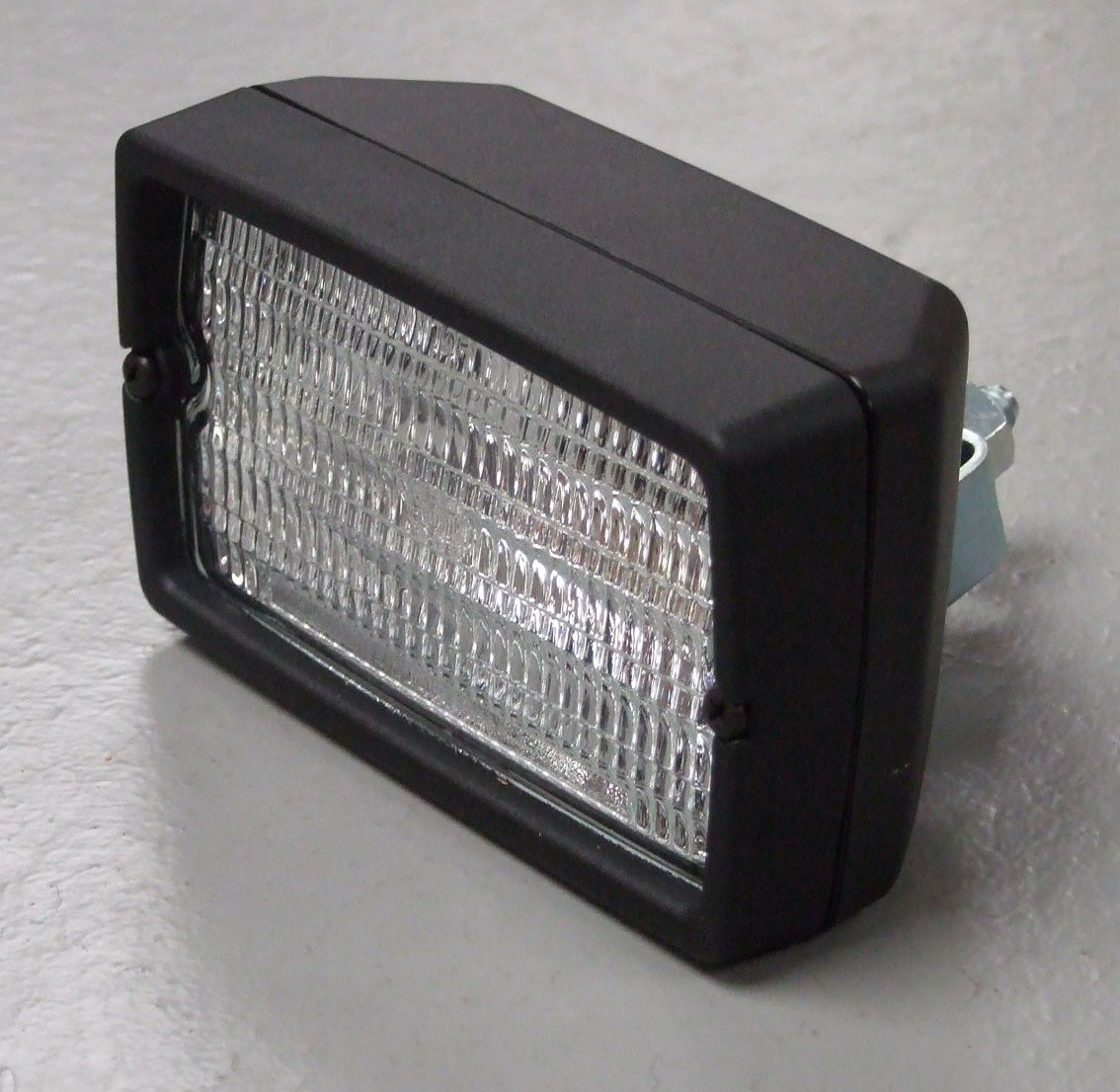 Radno svjetlo 153x93 univerzalno h3