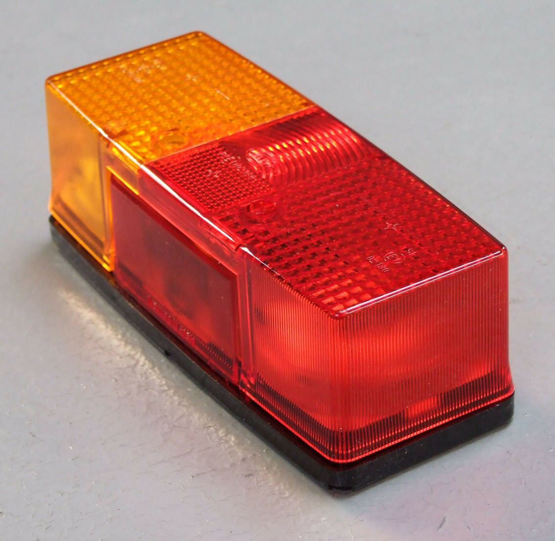 Stop lampa leva traktor 158x64