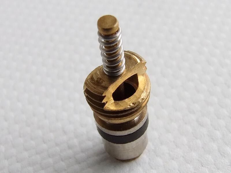 Ulozak ventila ac,l=21.5mm