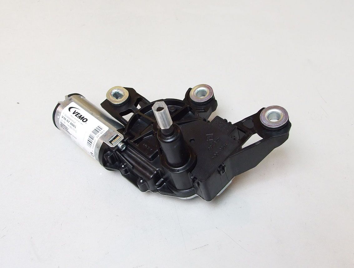 Mot brisaca zadnji vw golv iv passat skoda