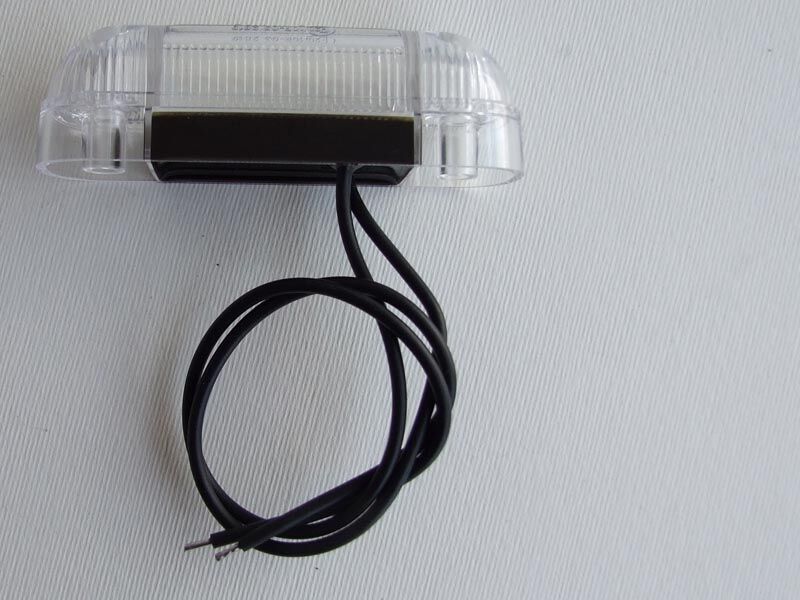 Lampa unutrasnja led 84x24x25 bela 3diode